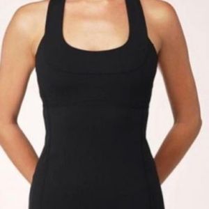 Lululemon black scoop me up tank size 6